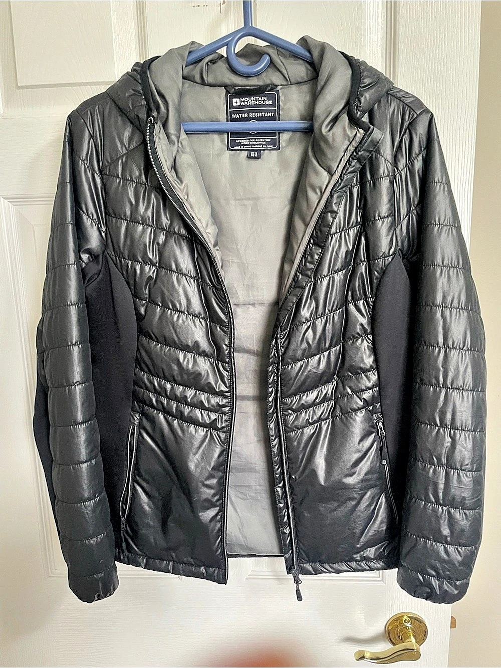 Mountain warehouse Women's Quilted Hooded Jacket in Black Like New